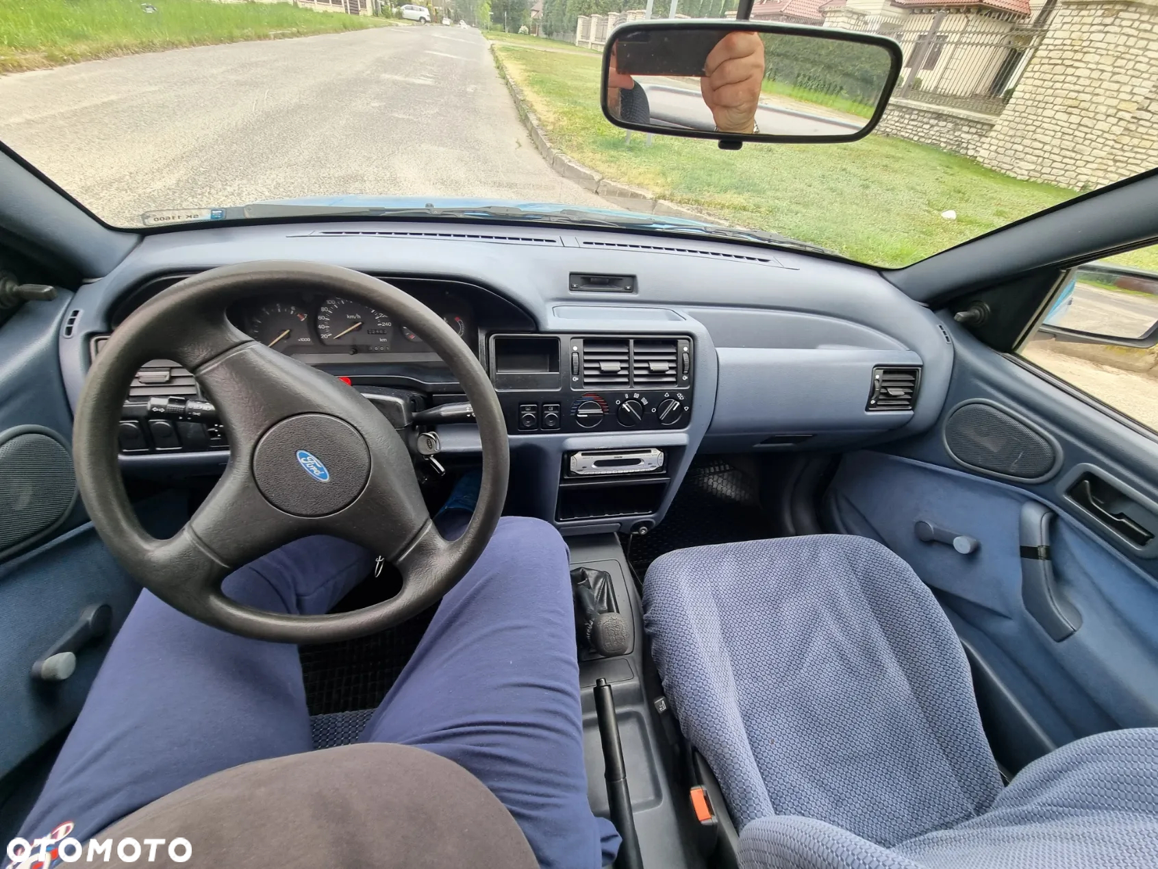Ford Orion 1.6 CLX - 32