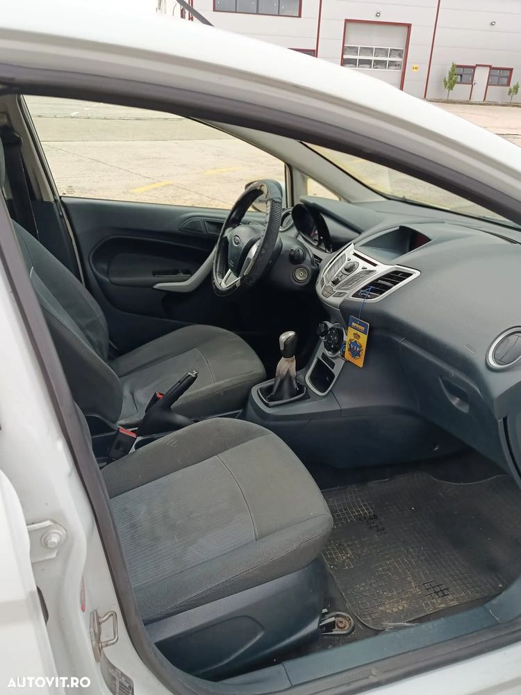Ford Fiesta 1.4 TDCi Trend - 6
