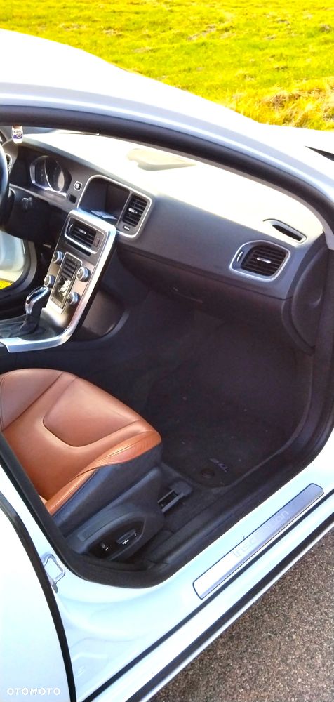 Volvo S60 2.5 T5 AWD - 13