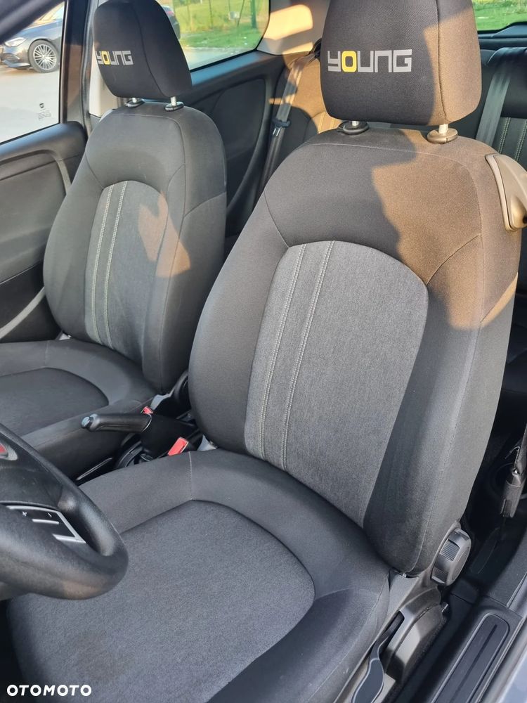 Fiat Punto 1.2 Easy Euro6 - 14