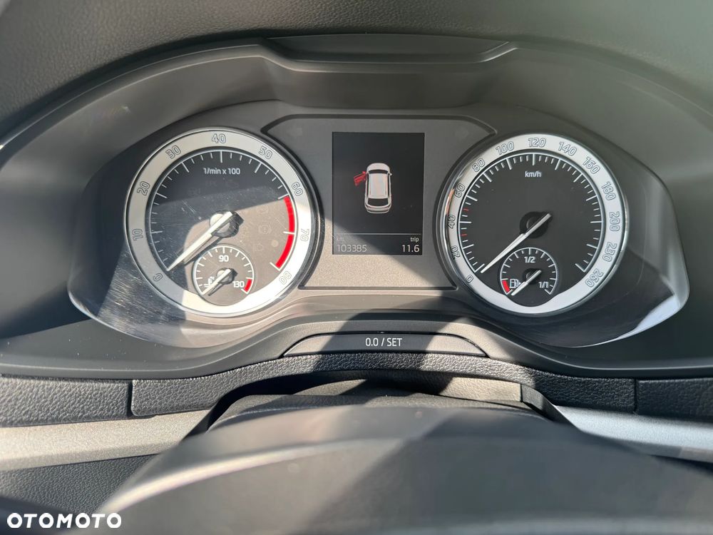 Skoda Karoq 1.5 TSI ACT Ambition DSG - 12