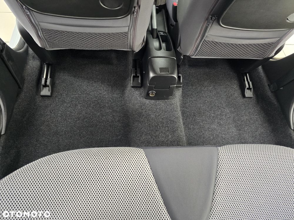 Nissan Note - 32