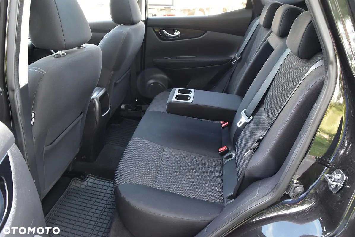 Nissan Qashqai - 16
