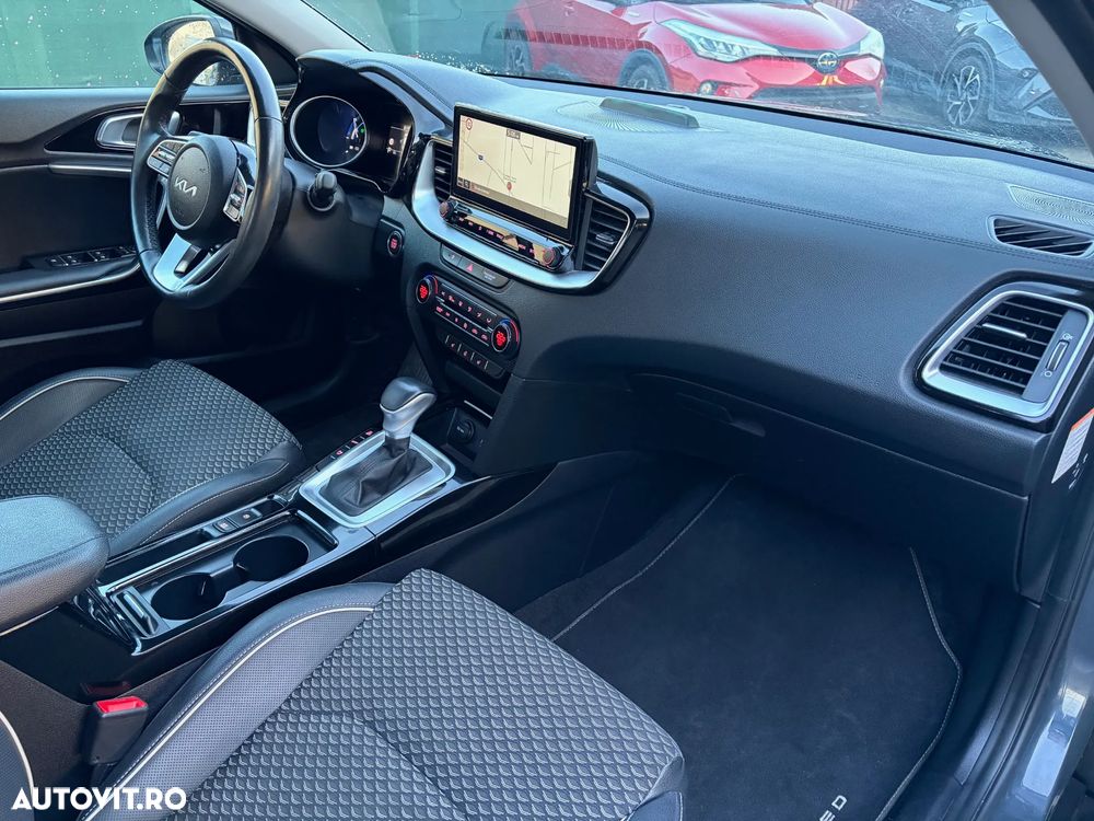 Kia XCeed - 7