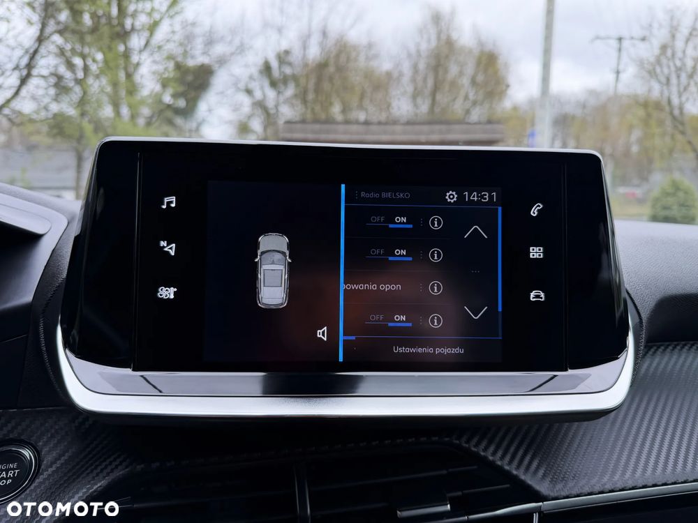 Peugeot 2008 PureTech 130 Allure Pack - 29