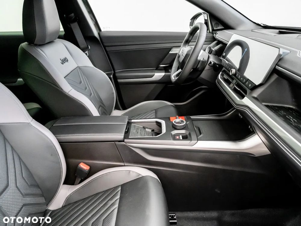 Jeep Compass - 15