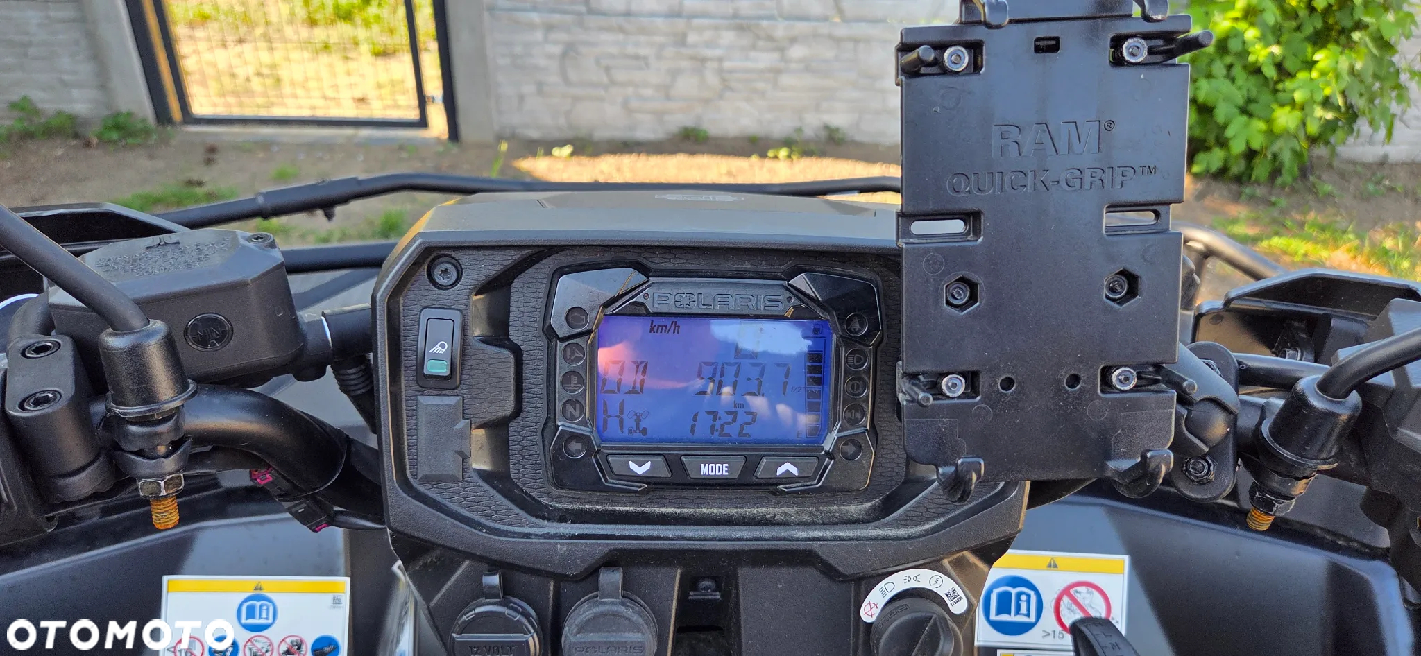 Polaris Sportsman - 12