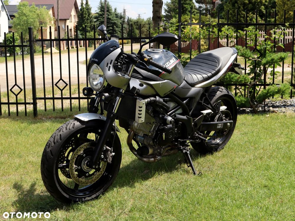 Suzuki SV - 6