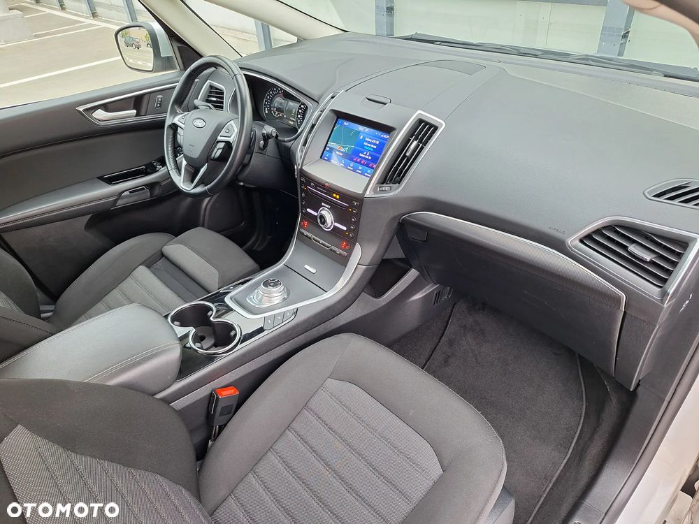 Ford S-Max 2.0 EcoBlue Titanium - 25