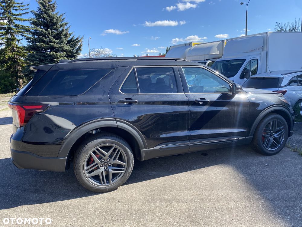 Ford Explorer - 7