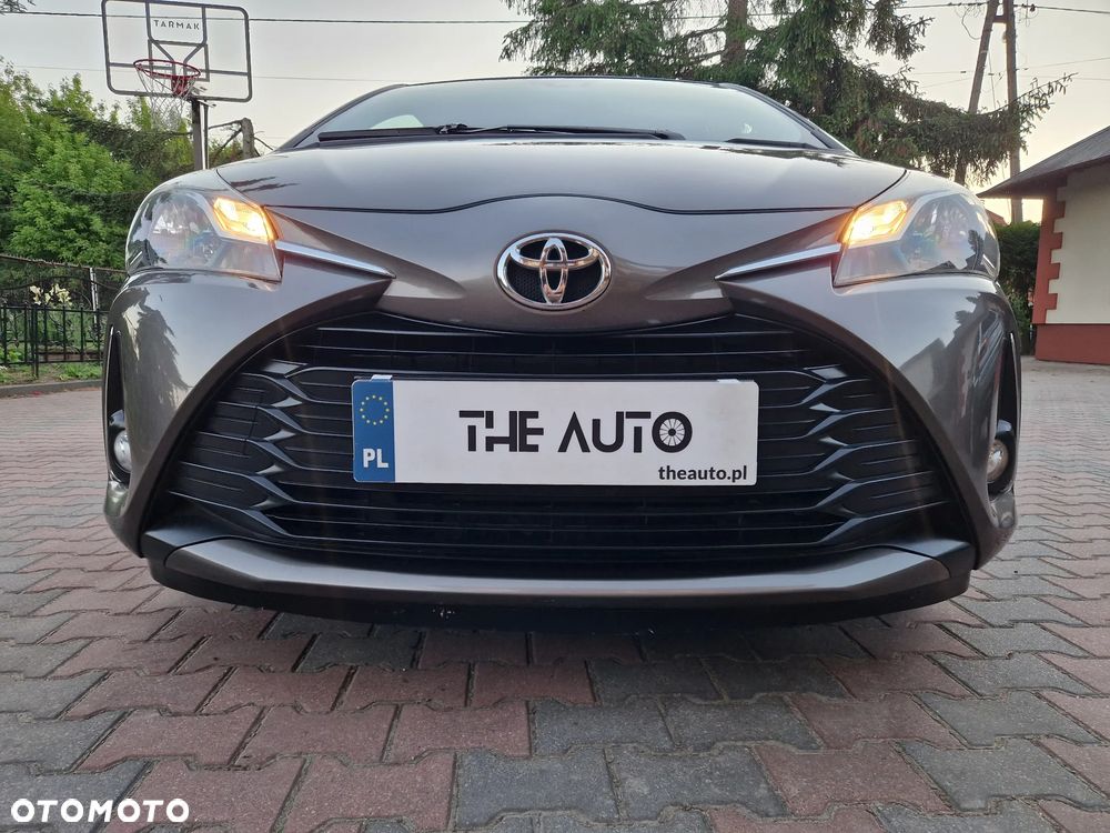 Toyota Yaris 1.5 Premium - 1