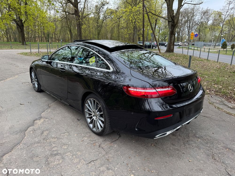 Mercedes-Benz E-Class 2018 photo 4