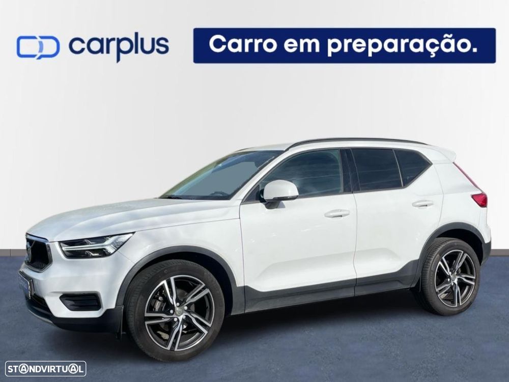 Volvo XC 40 2.0 D3 Momentum Plus Geartronic - 1