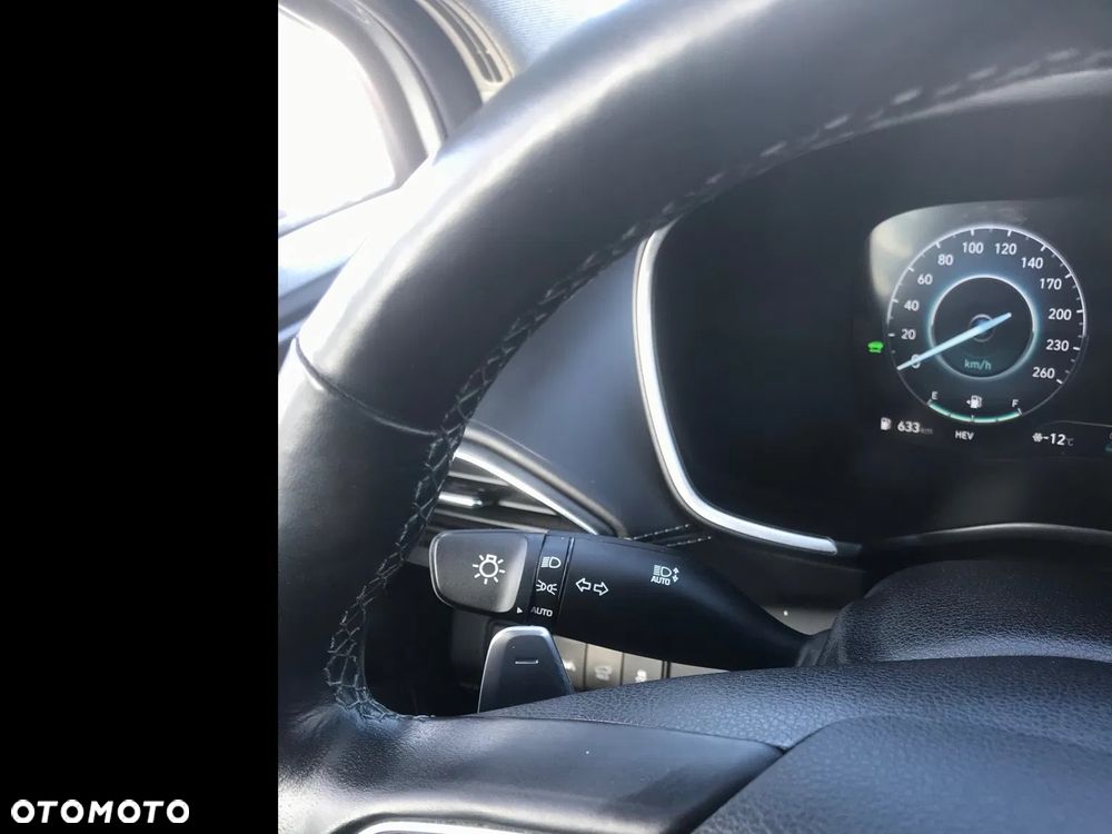 Hyundai Santa Fe 1.6 Plugin-Hybrid 4WD Signature - 14