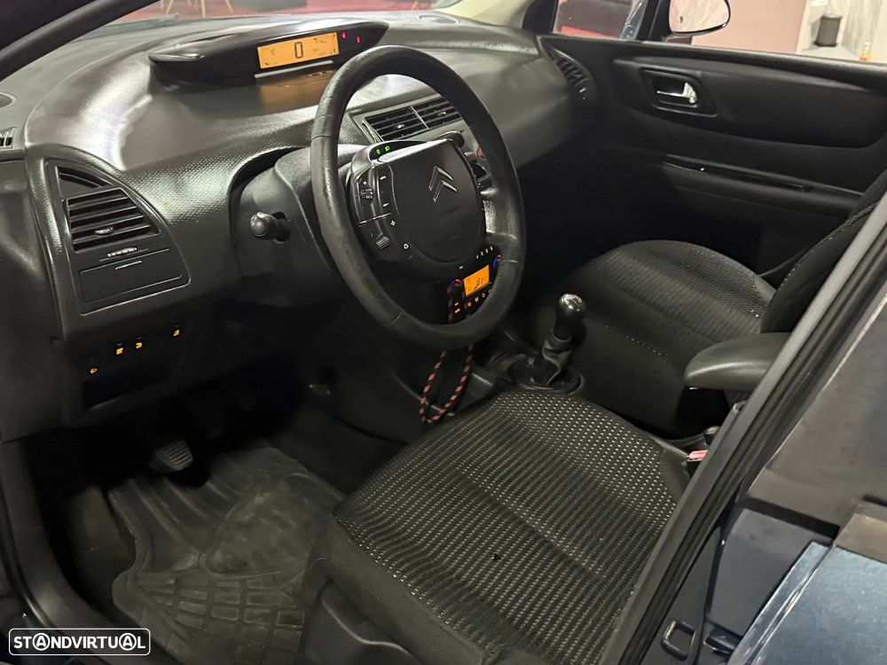Citroën C4 1.6 HDi 110 VTR Pack - 7