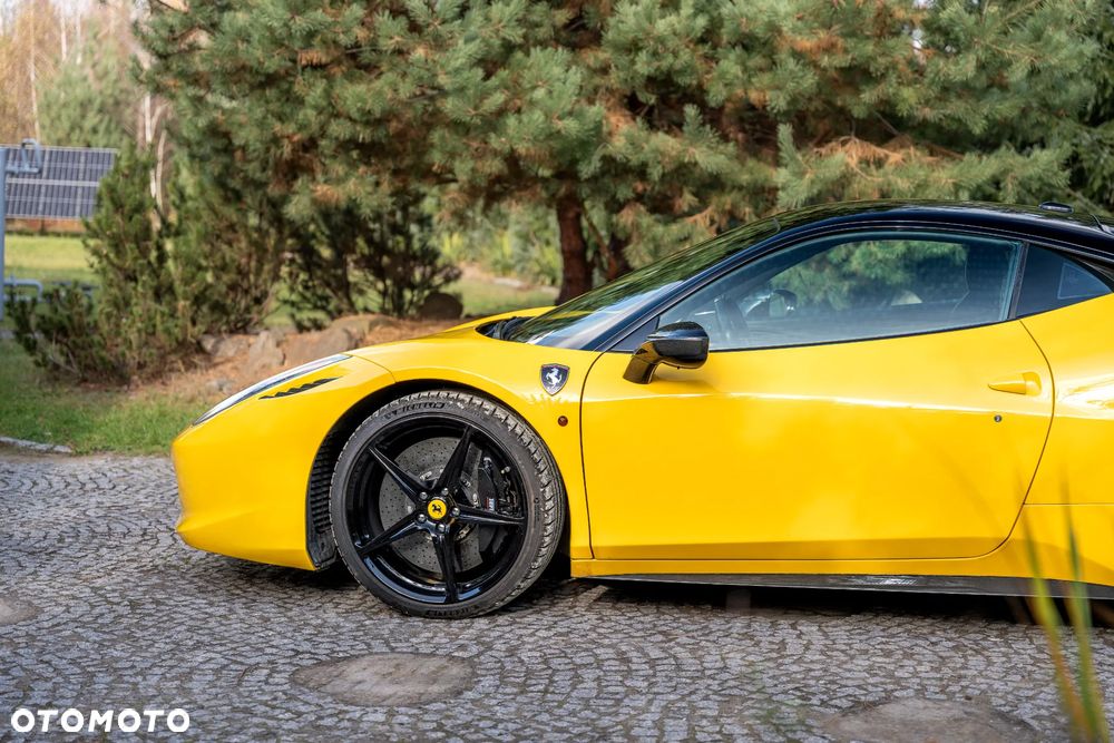Ferrari 458 Italia - 17