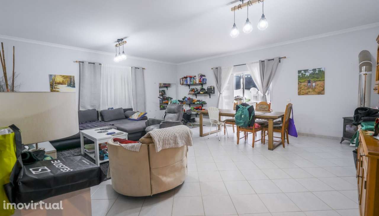 Amplo apartamento T3, com terraço, à venda em Quarteira, Algarve - Grande imagem: 2/21