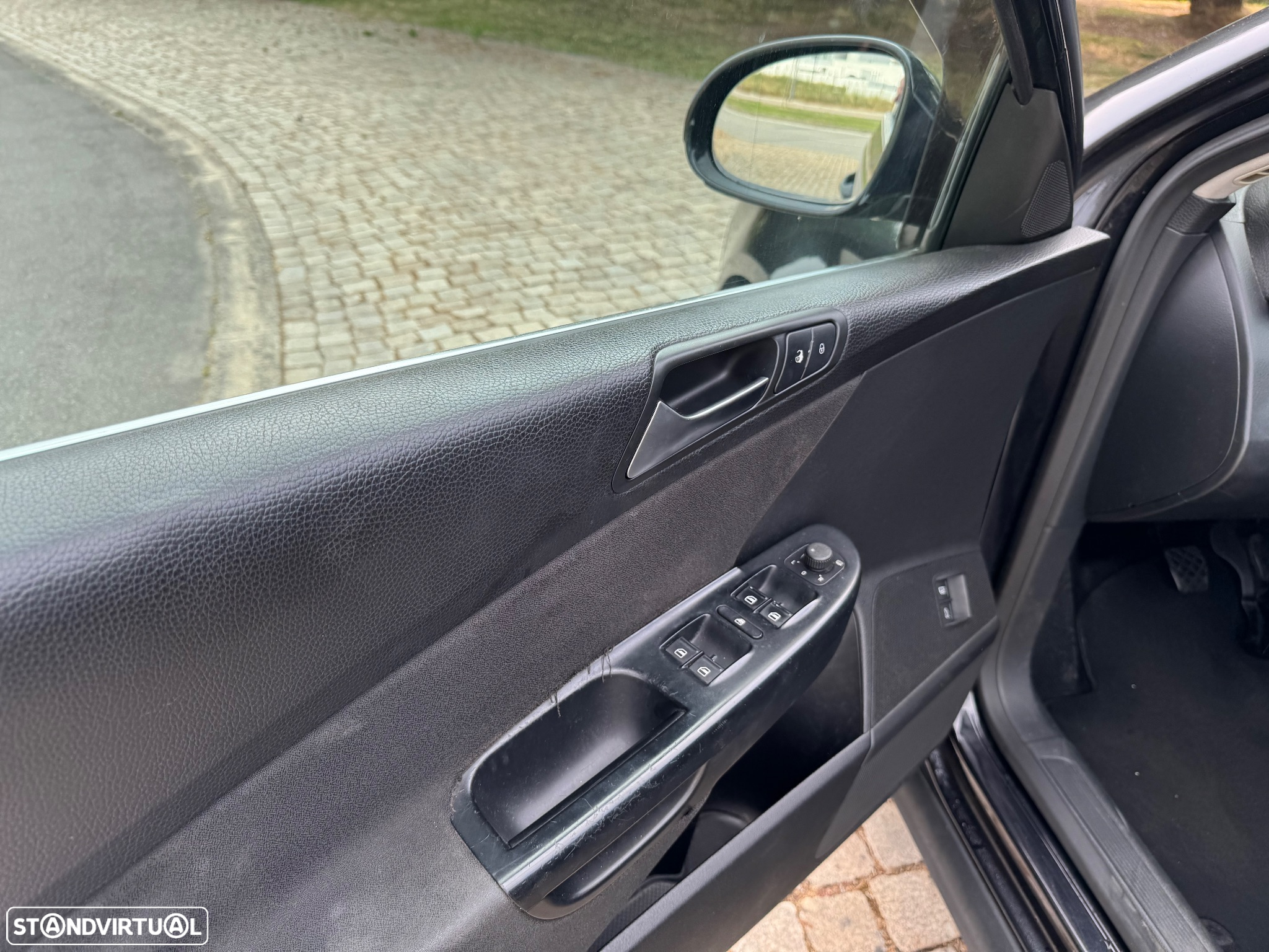 VW Passat Variant 2.0 TDi Confortline - 13
