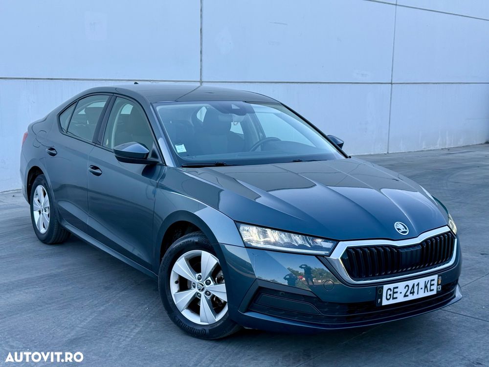Skoda Octavia 2.0 TDI DSG Style - 1
