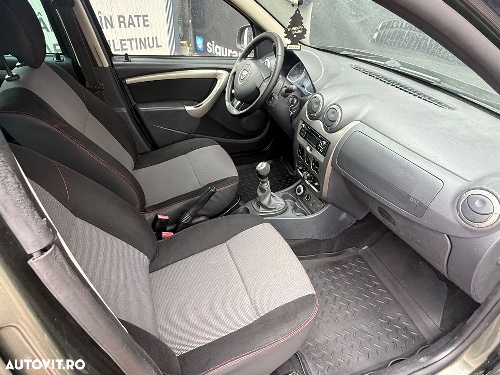 Dacia Duster dCi 110 FAP 4x4 Destination - 14