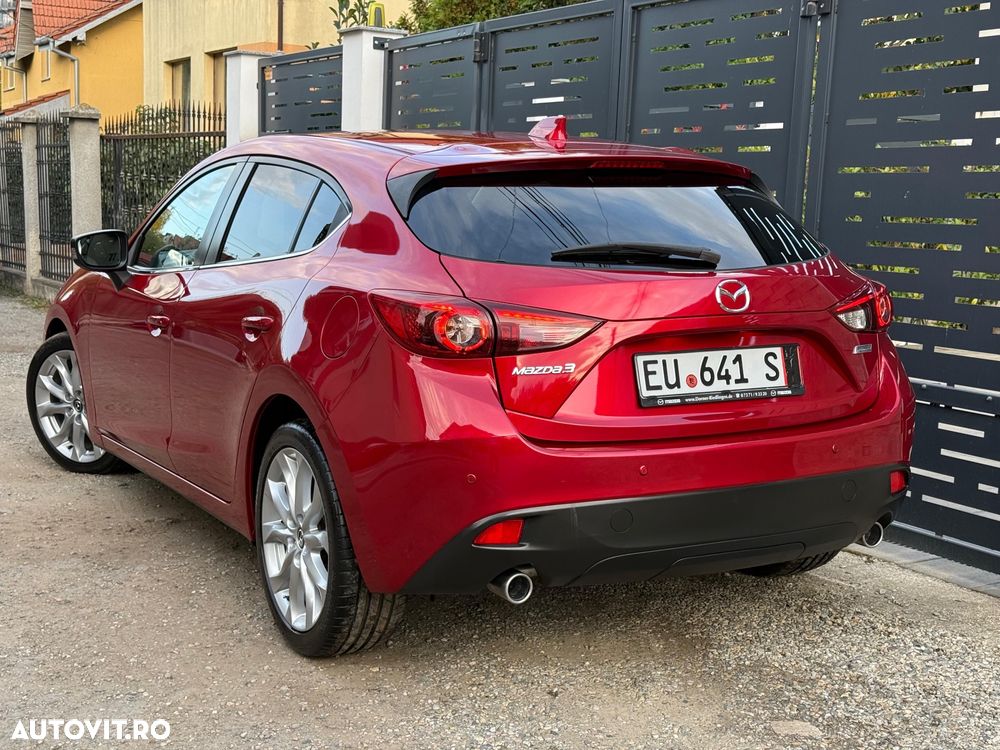 Mazda 3 2013 photo 3