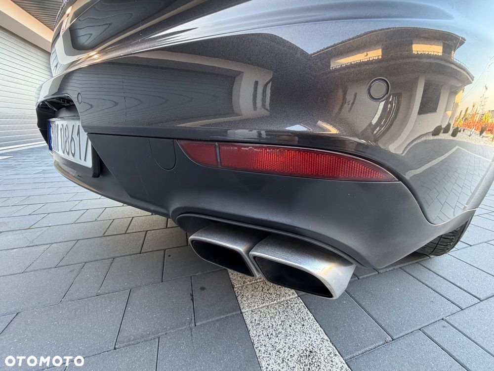 Porsche Panamera Turbo Executive - 28