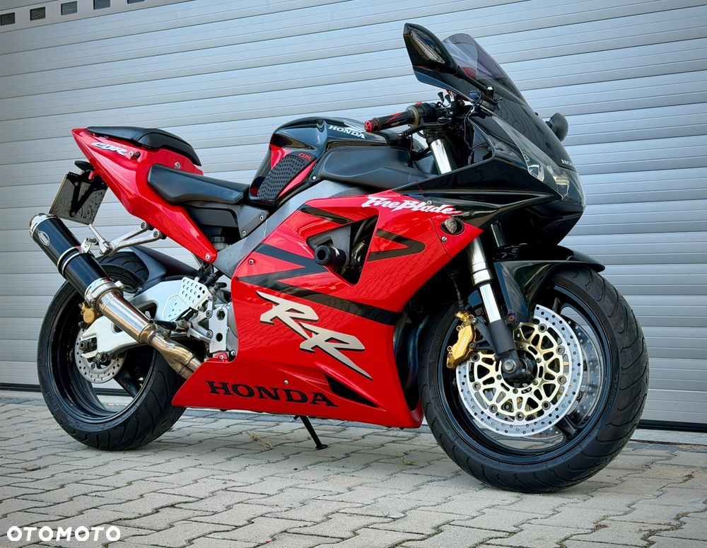 Honda CBR - 4