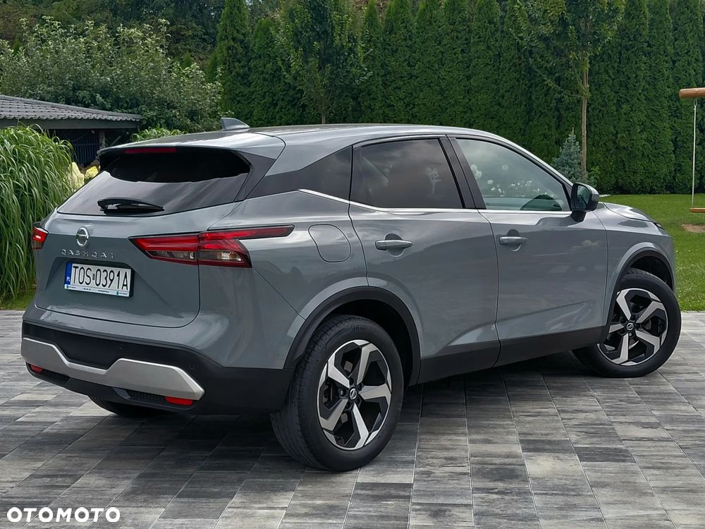 Nissan Qashqai 1.3 DIG-T SHIRO - 4