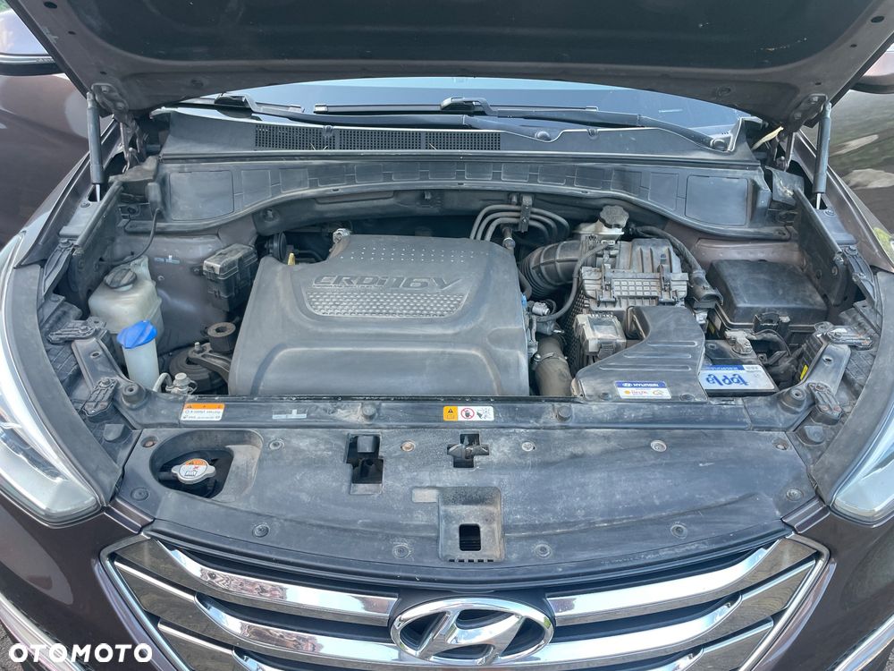 Hyundai Santa Fe Grand 2.2 CRDI 4WD Automatik Premium - 25