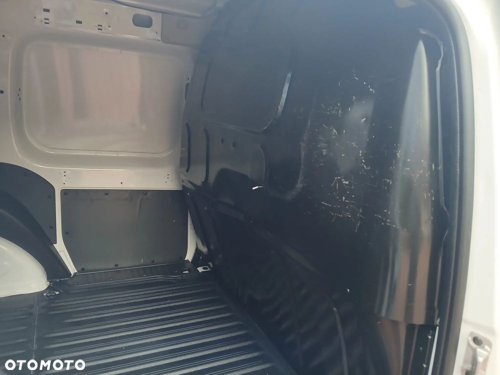 Renault KANGOO - 9