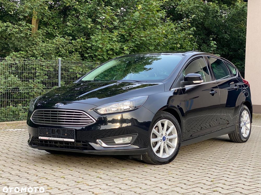 Ford Focus 1.0 EcoBoost Titanium - 38