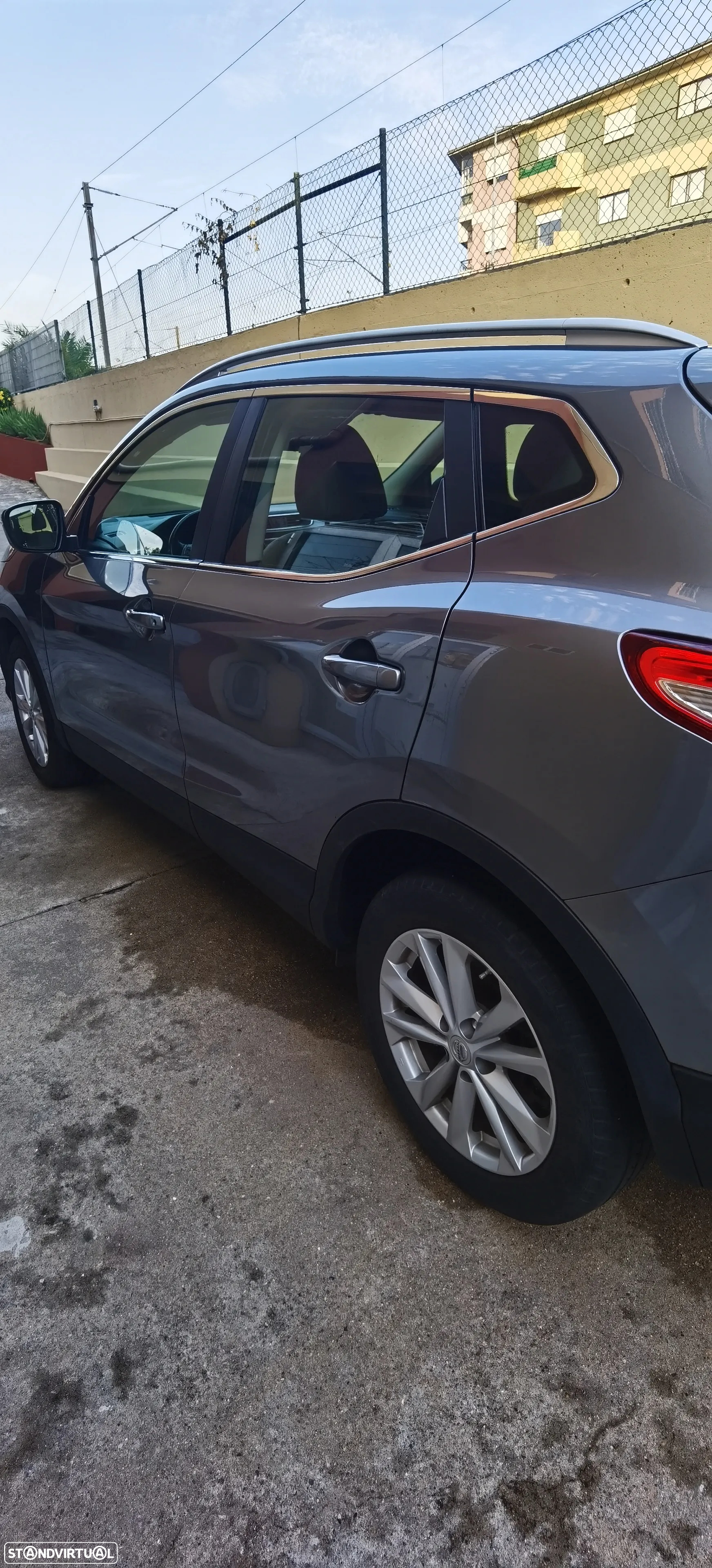 Nissan Qashqai 1.5 dCi Tekna - 8