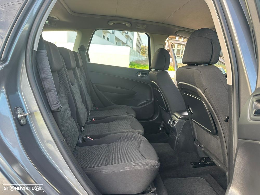 Peugeot 308 SW 1.6 HDi Sport CVM6 - 13