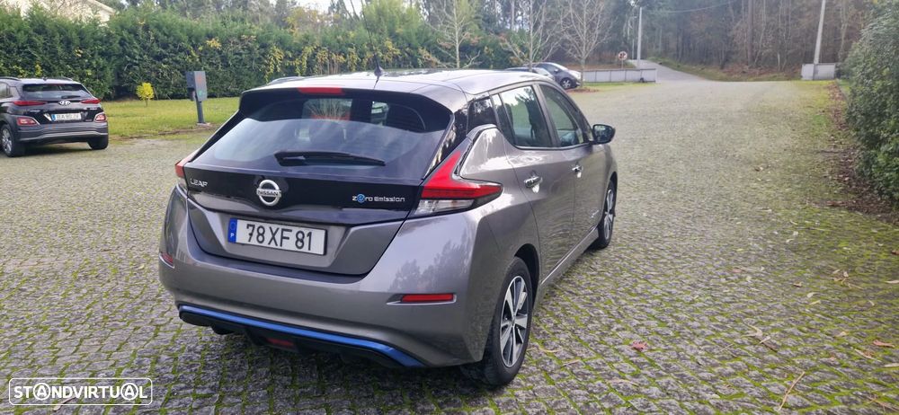 Nissan Leaf N-Connecta - 10