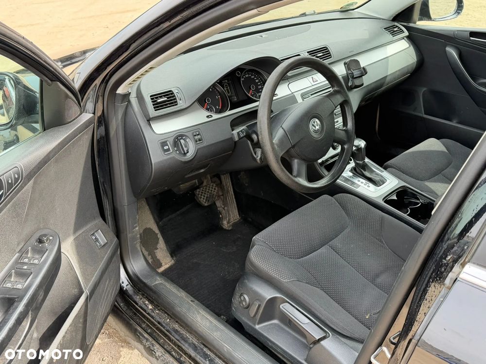 Volkswagen Passat 2.0 TDI Highline DSG - 12