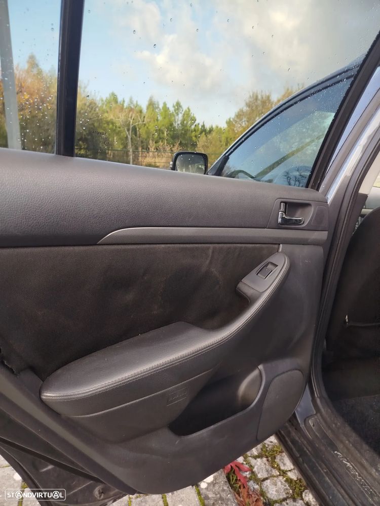 Toyota Avensis SW 2.0 D-4D GPS - 8