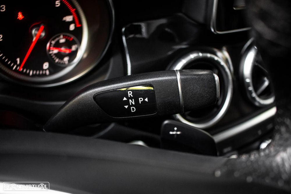 Mercedes-Benz CLA 180 d Shooting Brake Aut. - 16