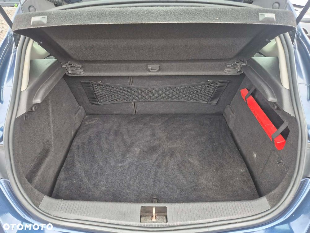 Opel Astra 1.6 Essentia - 19