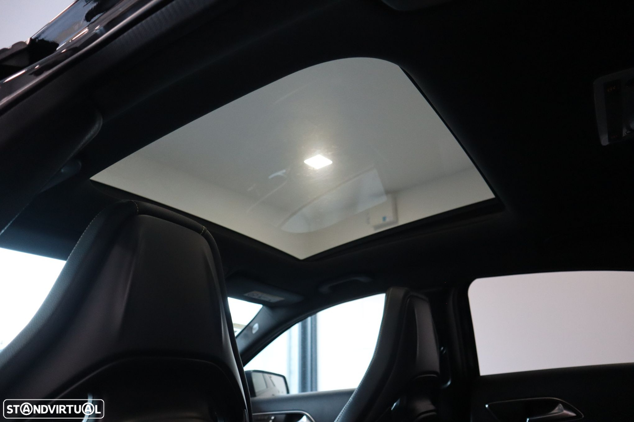 Mercedes-Benz A 45 AMG 4-Matic - 7