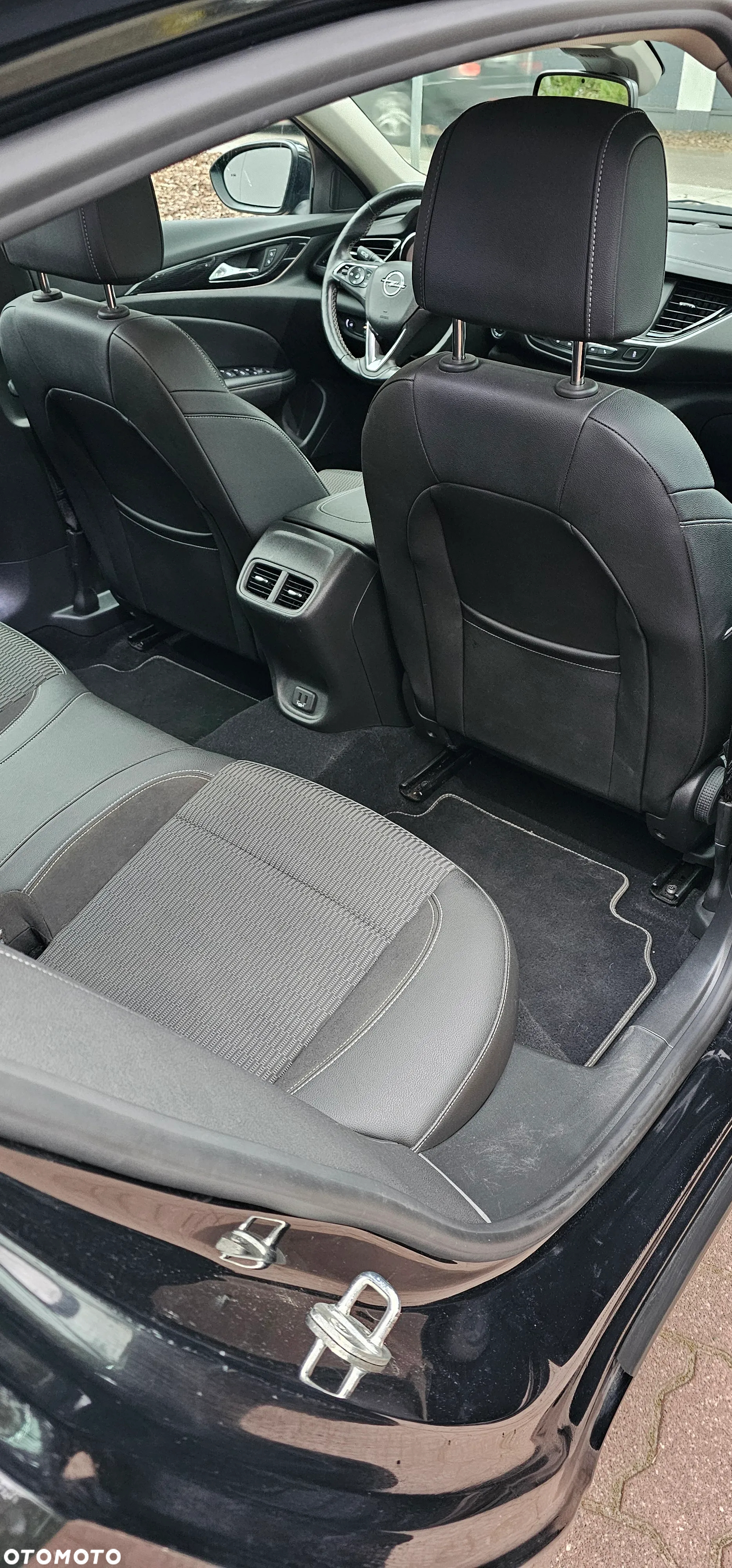 Opel Insignia 1.5 T GPF Exclusive S&S - 14