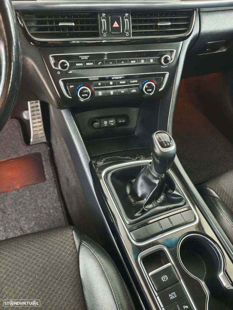 Kia Optima 1.7 CRDi TX - 10