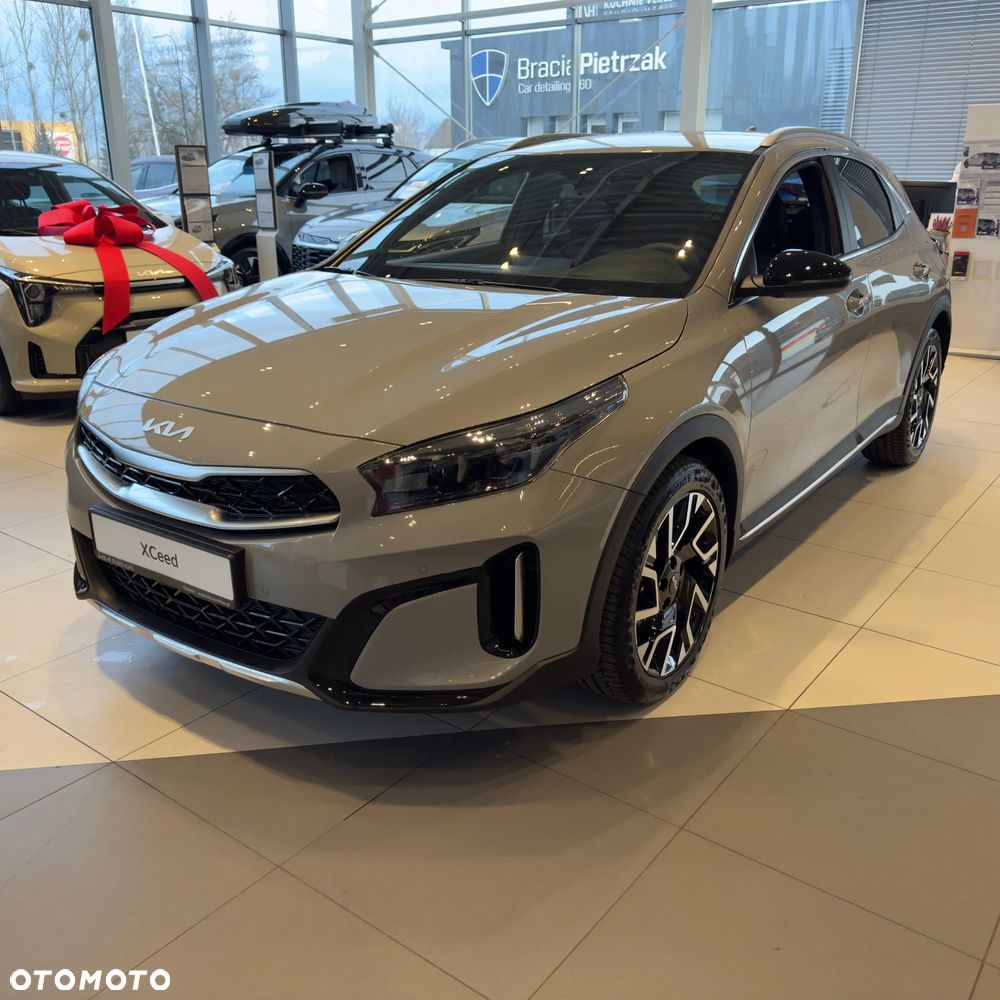 Kia XCeed 1.6 T-GDI Tribute DCT - 3