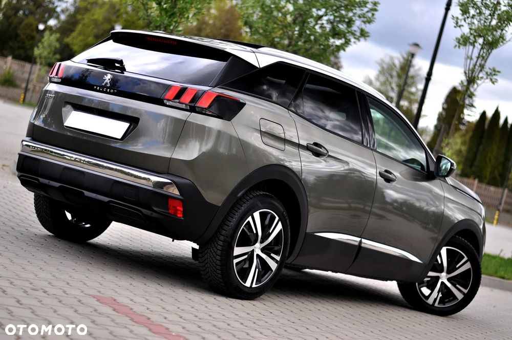 Peugeot 3008 1.2 PureTech Allure S&S - 12
