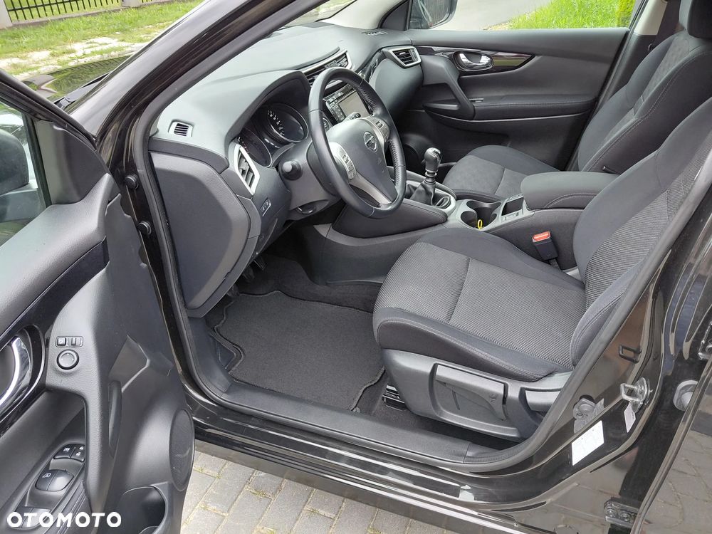 Nissan Qashqai 1.2 DIG-T Acenta - 26