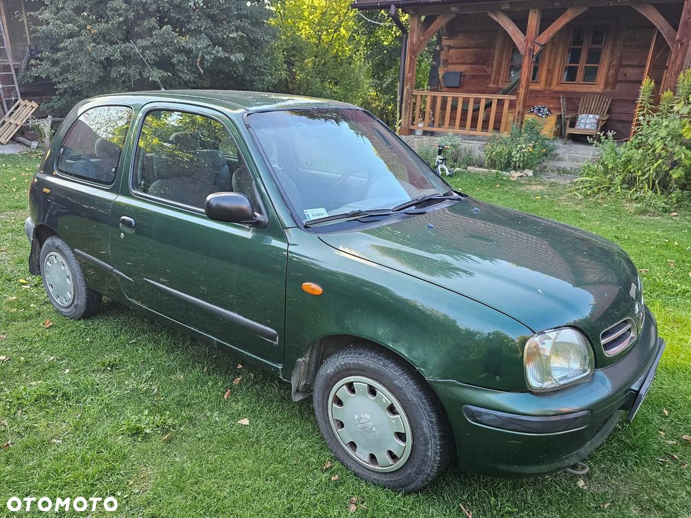 Nissan Micra 1.0 L CVT - 1