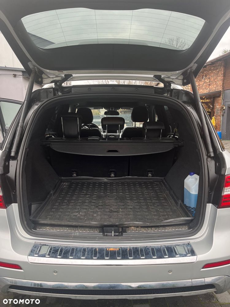 Mercedes-Benz ML - 9