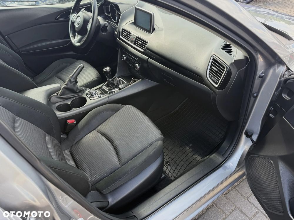 Mazda 3 - 13