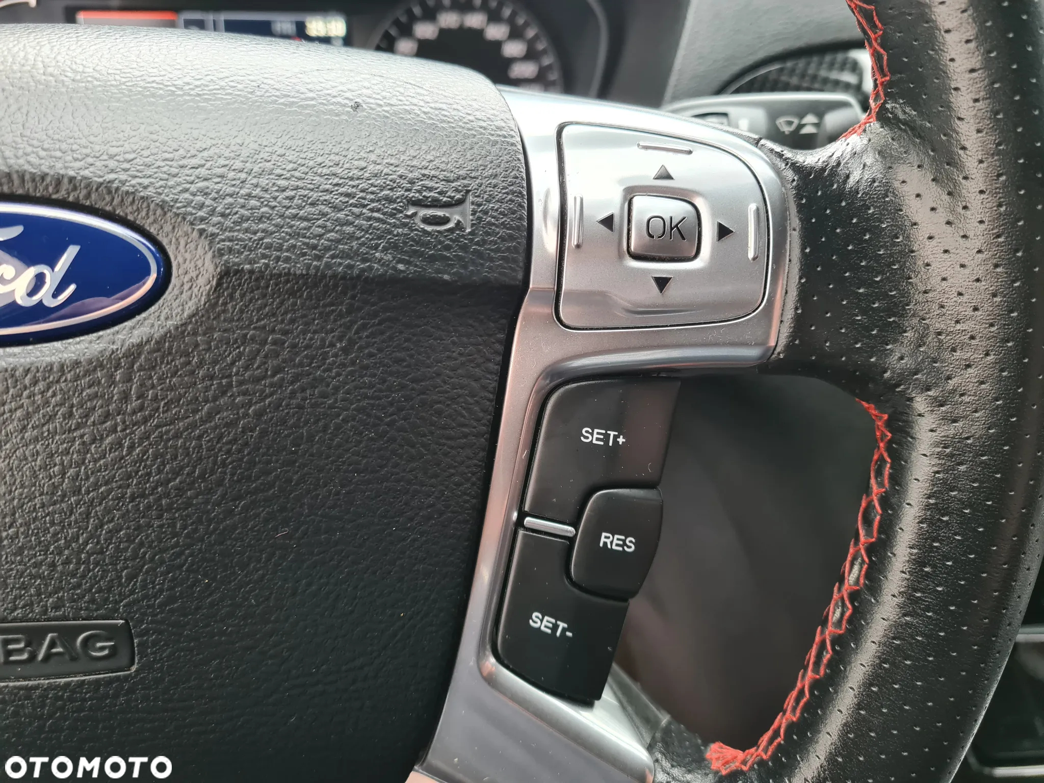 Ford S-Max - 27