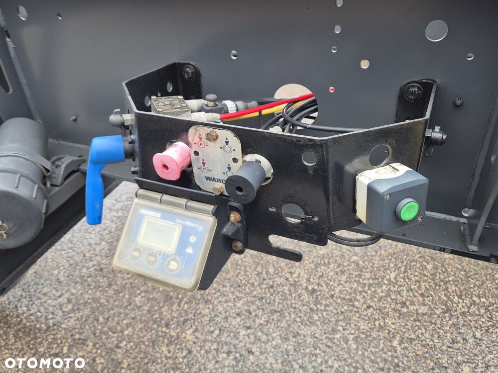 Kögel Podkontenerowa - 23