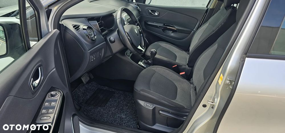 Renault Captur - 10